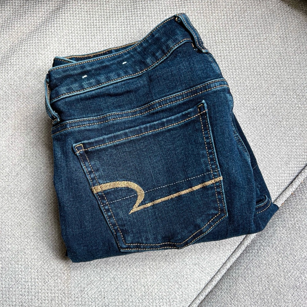 AE Women’s Dark Blue Skinny Jeans